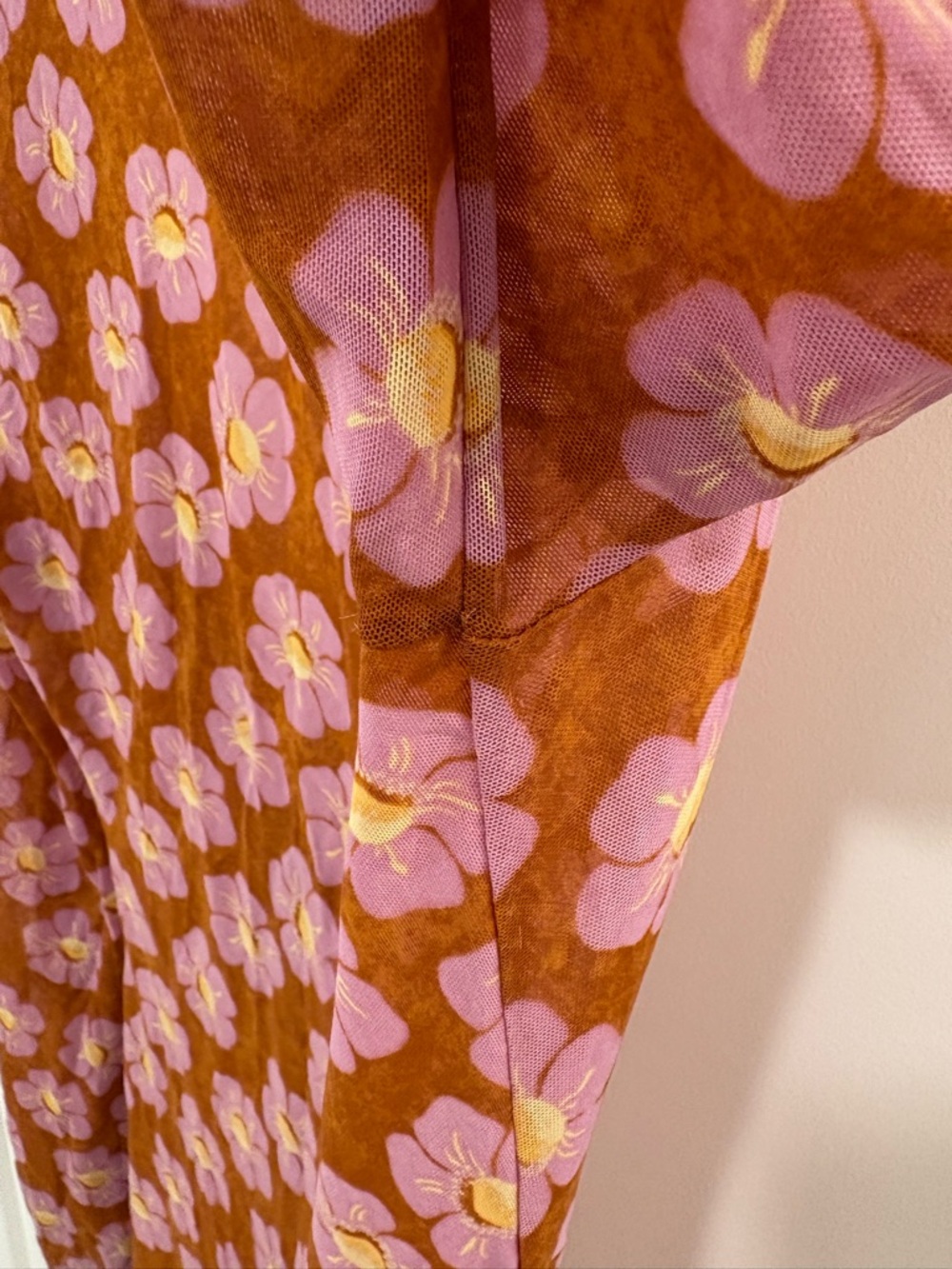 Free People Floral Mesh Lucky Shirtee Retro Button Down Size Medium - Picture 9 of 10